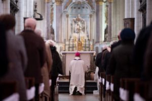 Aussie police spark outrage after barging into church and stopping mass to enforce COVID mask mandate